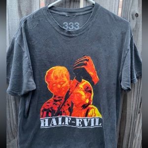 VTG Vintage Y2K Half Evil 333 Devil Kids w/knife Street Wear T-Shirt Hal…